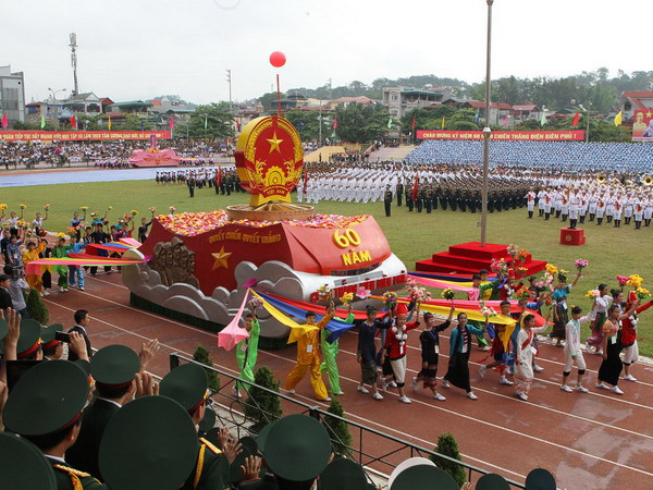 Báo Pháp đưa đậm nét lễ kỷ niệm chiến thắng Điện Biên Phủ ảnh 1