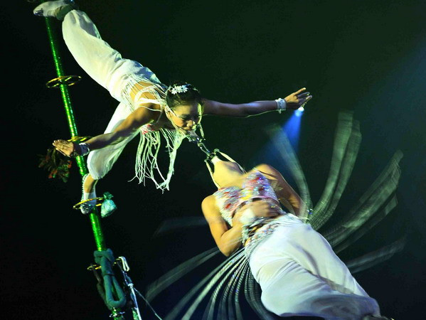 Việt Nam giành huy chương Bạc Liên hoan xiếc quốc tế tại Italy ảnh 1