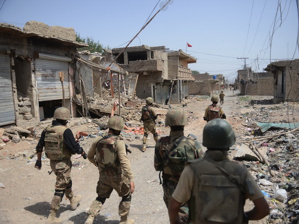 Quân đội Pakistan bắt giữ một thủ lĩnh cấp cao của Taliban ảnh 1