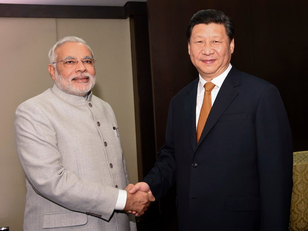Trung Quốc thúc đẩy quan hệ song phương với Ấn Độ và Nam Phi ảnh 1