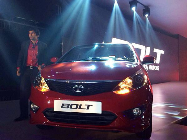 Tata giới thiệu mẫu Bolt hatchback và Zest sedan ảnh 1