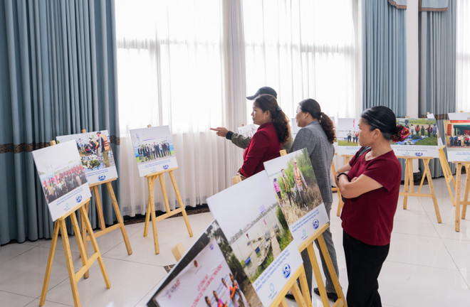 anh ve hoat dong bay rac.jpg