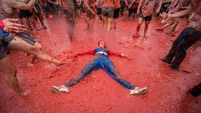 Australia: Sôi động trận chiến cà chua Tomato Battle tại Melbourne ảnh 1