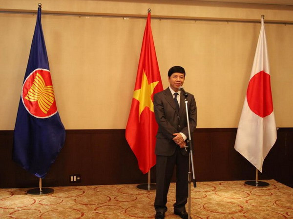 Thưởng thức ẩm thực, nghệ thuật đặc sắc tại Lễ hội Việt Nam ở Nhật Bản ảnh 1