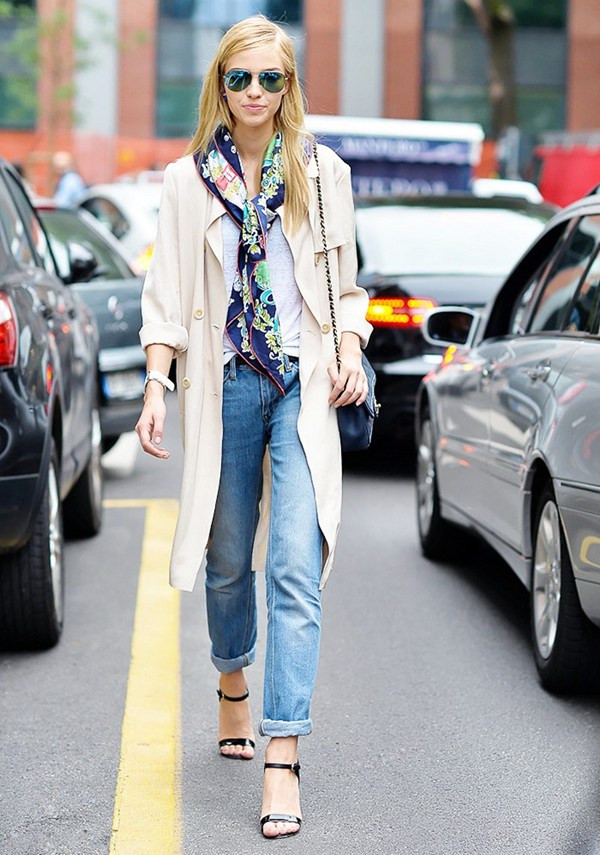 Đẹp dịu dàng với những biến tấu từ phụ kiện khăn lụa mềm mại ảnh 5