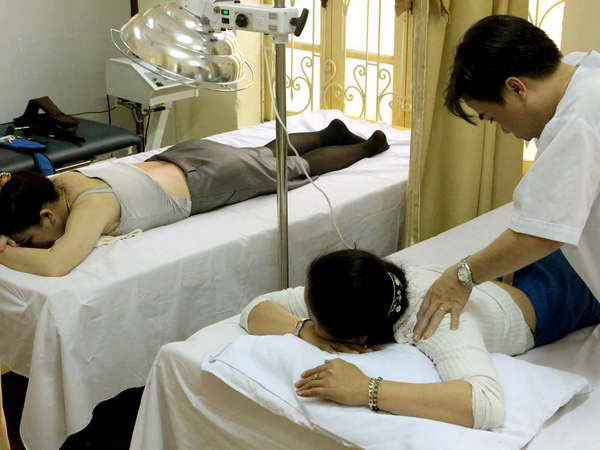 Cảnh báo thay đĩa sống giả có thể gây nhiều biến chứng ảnh 1