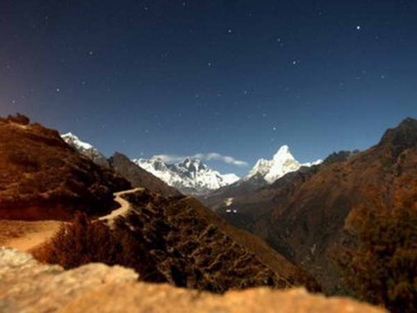 Năm 2100: Dãy Himalaya có thể sẽ mất 45% lượng băng ảnh 1