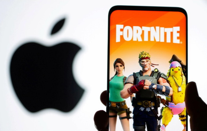 Apple không đưa trò chơi Fortnite của Epic trở lại App Store. (Nguồn: Reuters) Cuộc chiến giữa Tập đoàn công nghệ Apple và Epic vẫn tiếp diễn ảnh 1