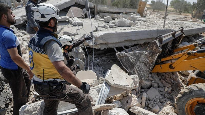 Cảnh đổ nát sau các vụ tấn công ở Idlib. (Nguồn: AFP) Nga, Iran và Thổ Nhĩ Kỳ sẽ họp thượng đỉnh về tình hình Idlib ảnh 1