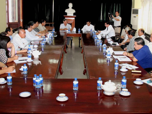 Việt kiều Lào kiện toàn tổ chức, phát triển phong trào ảnh 1