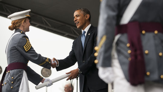 Tổng thống Mỹ Barack Obama thăm Học viện Quân sự West Point (Nguồn: NYTImes) Tổng thống Mỹ cảnh báo về "hành động gây hấn" của Trung Quốc ảnh 1