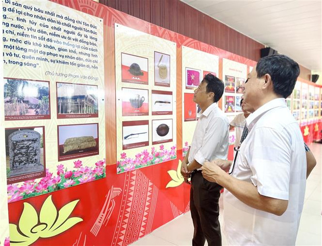 Khai mạc Trưng bày chuyên đề "Thái Nguyên - Mảnh đất chiến khu xưa" ảnh 1