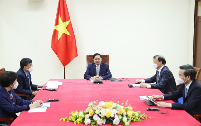 Thủ tướng Phạm Minh Chính điện đàm với Tổng Giám đốc Tập đoàn Adidas ảnh 1