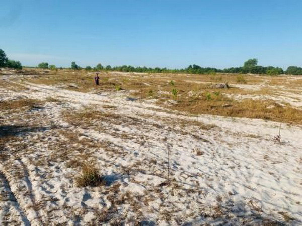 Cẩn trọng khi mua bán đất khu vực dự kiến làm sân bay Quảng Trị ảnh 1