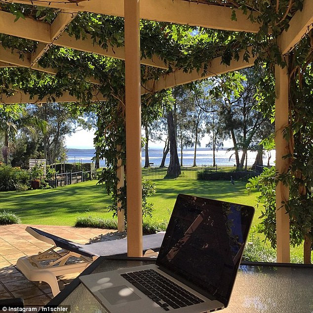 Doanh nhân lập công ty cho phép nhân viên được tự do làm việc ảnh 3