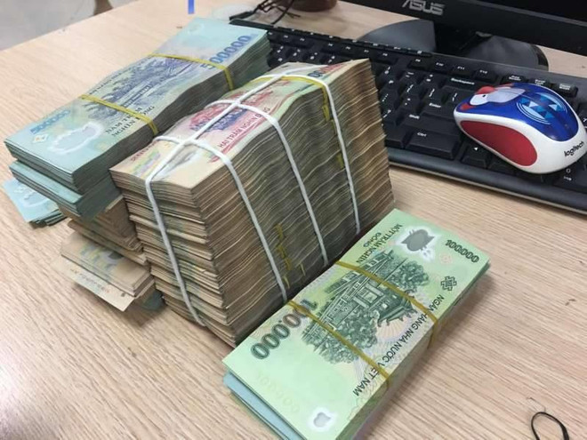 Tín dụng đen: Cả người đi vay và cho vay đều có dấu hiệu tội phạm ảnh 1