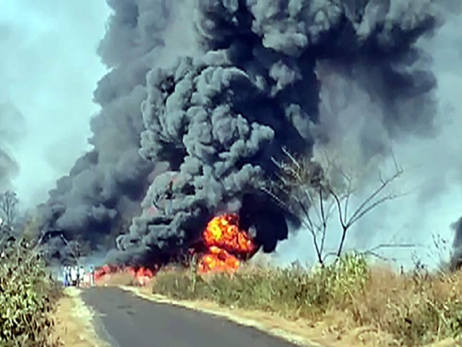 Hỏa hoạn ở Ấn Độ và Kazakhstan, ít nhất 7 người thiệt mạng ảnh 1