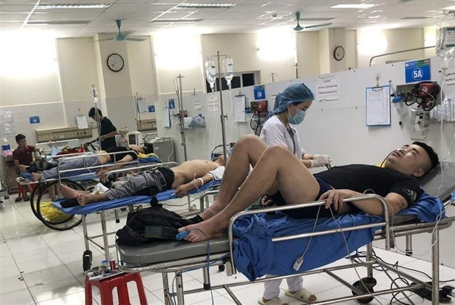 Bắc Kạn: Công bố nguyên nhân khiến 5 người nhập viện sau khi ăn lẩu ảnh 1