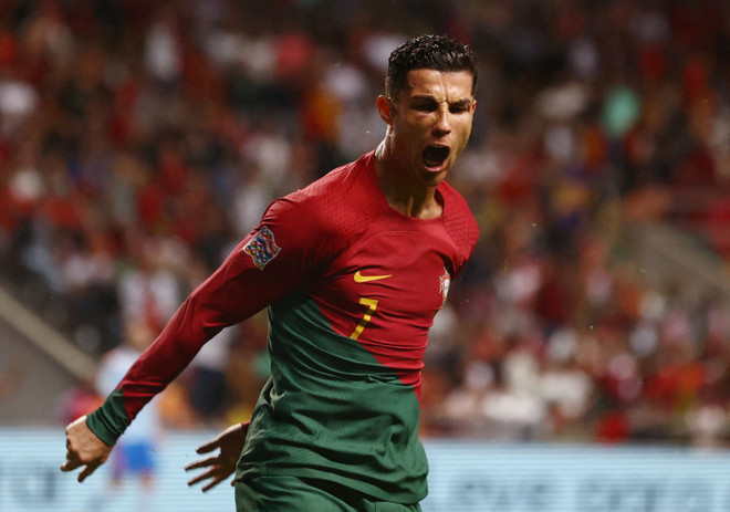 Ronaldo vắng mặt trong buổi tập trước trận gặp đội tuyển Hàn Quốc ảnh 1