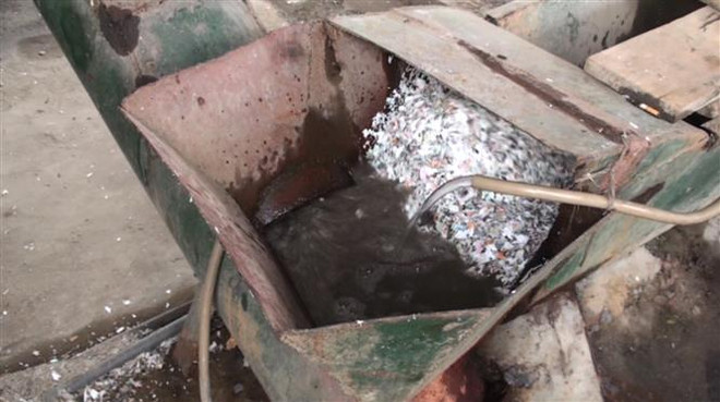 Quảng Ninh: Phát hiện cơ sở tái chế nhựa xả thải ra môi trường ảnh 1