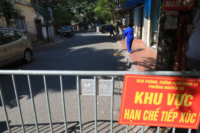 Hà Nội tăng cường biện pháp đảm bảo an toàn bệnh viện, nhân viên y tế ảnh 1