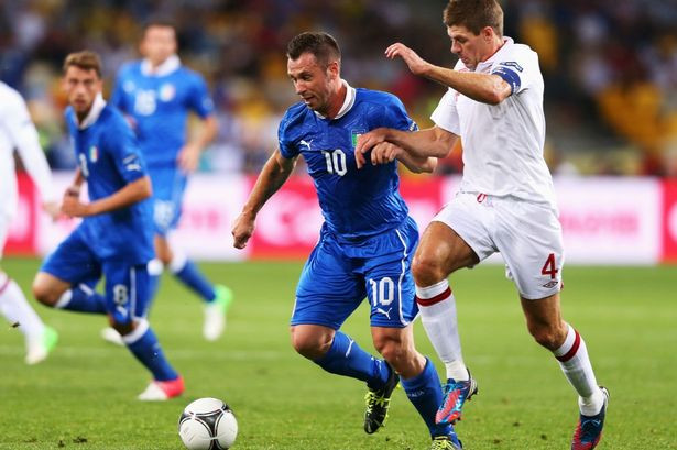 World Cup 2014: "Đại chiến" ngay trận đầu, sảy chân là bị loại ảnh 1