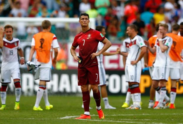 Ronaldo liệu có tiếp tục thăng hoa hay lại bất lực trước Đức như những lần gặp trước đây. (Nguồn: Getty Images) Ronaldo muốn cùng Bồ Đào Nha phá 'lời nguyền' trước tuyển Đức ảnh 2