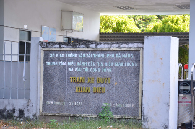 Đà Nẵng: Hệ thống xe buýt tê liệt do lái xe đình công đòi nợ lương ảnh 2