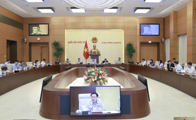 Lá phiếu tín nhiệm với cán bộ giữa nhiệm kỳ và những góc nhìn ảnh 2