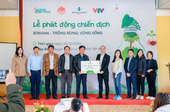 Stavian trao tặng 20.000 cây xanh cho huyện vùng cao Mù Cang Chải ảnh 1