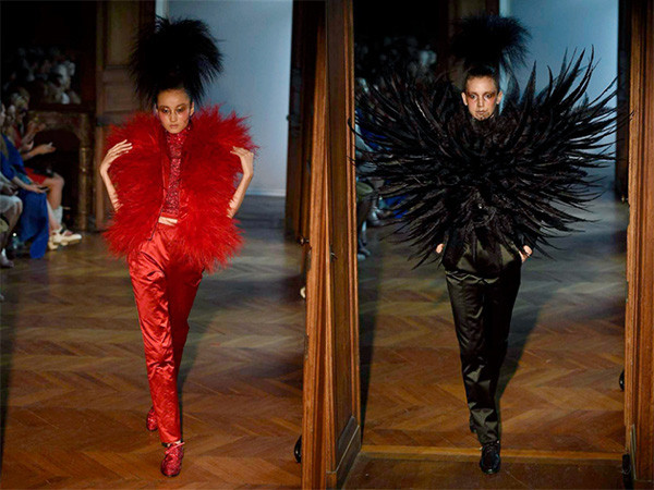 Kha Mỹ Vân xuất hiện ấn tượng tại sàn diễn Haute Couture ở Paris ảnh 4