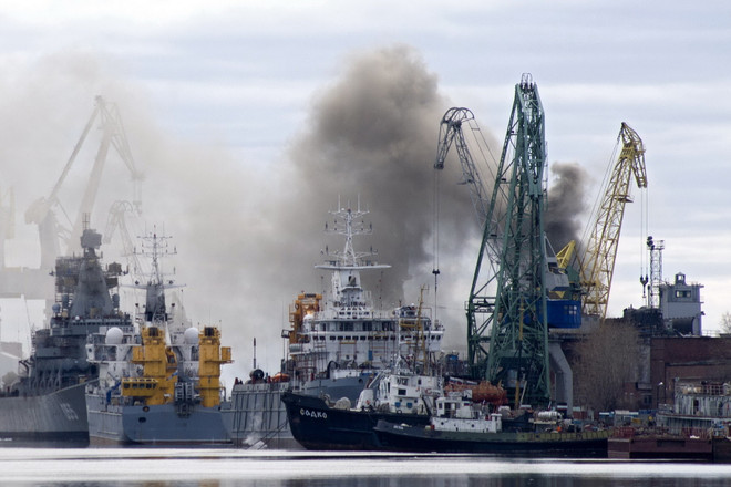 FSB lục soát nhà máy sửa chữa tàu ngầm hàng đầu của Nga ảnh 1