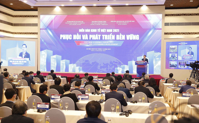 Bế mạc Diễn đàn Kinh tế Việt Nam về “Phục hồi và phát triển bền vững” ảnh 2