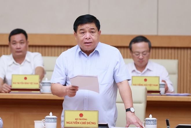 Kinh tế 5 tháng: Tận dụng thời gian 'tăng tốc' để phục hồi tăng trưởng ảnh 1