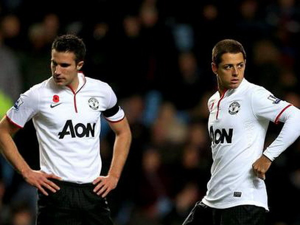 Tin 28/2: Chicharito dằn mặt van Persie, "Tam sư" gây sốc ảnh 1