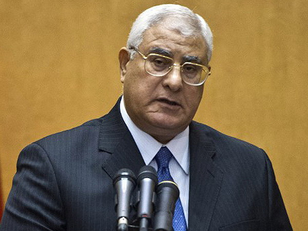 Tổng thống Ai Cập cải tổ Hội đồng quân sự tối cao ảnh 1