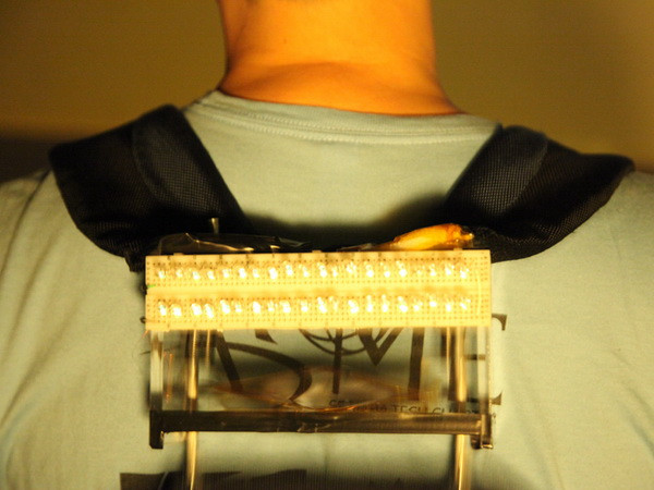 Sạc pin điện thoại từ sự vận động của người sử dụng? ảnh 1