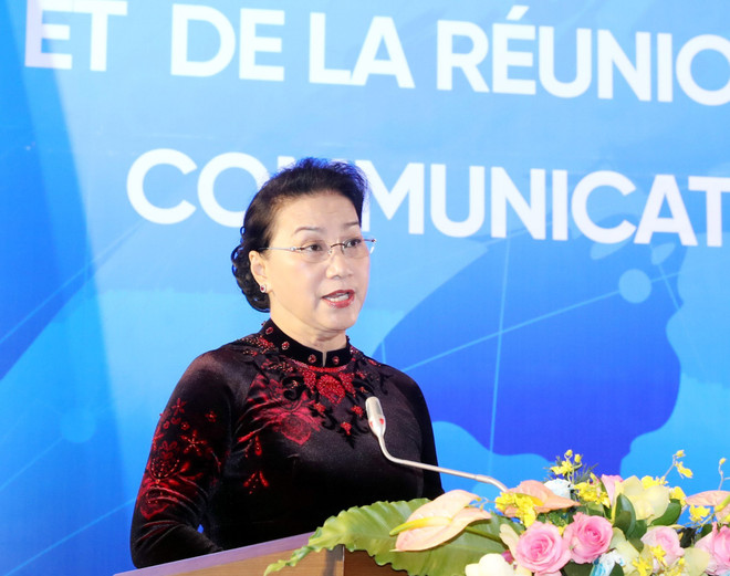 Chủ tịch Quốc hội dự khai mạc Hội nghị mạng lưới nữ nghị sỹ ảnh 1