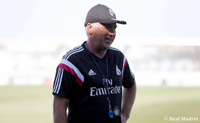 Cristiano Ronaldo thân thiện với tân binh James Rodriguez ảnh 3