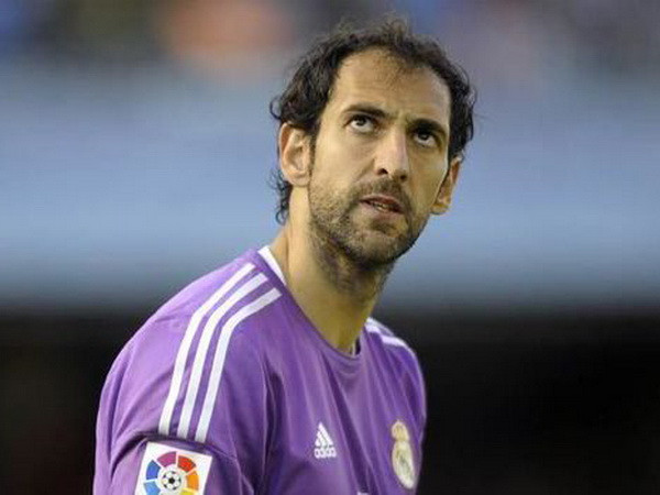 Chuyển nhượng 5/8: M.U "nóng mặt" vì Vidal, Real bán Alonso? ảnh 3