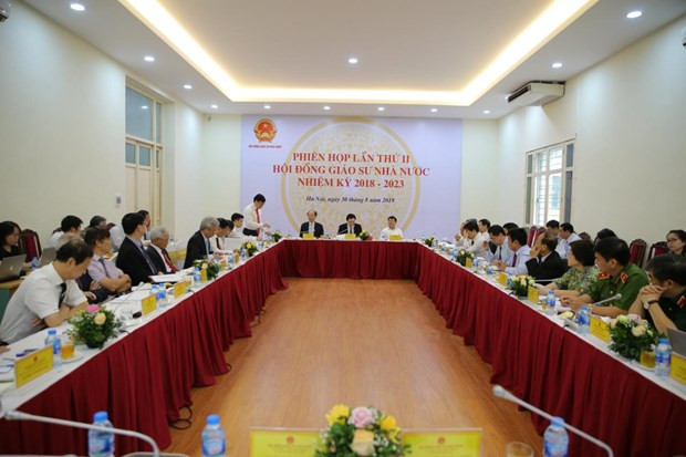 Một phiên họp của Hội đồng Giáo sư Nhà nước. (Nguồn:hdgsnn.gov.vn) Chính thức công nhận 39 giáo sư và 300 phó giáo sư năm 2020 ảnh 1