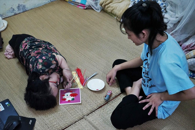 Hành trình của những cánh thiệp ước mơ trên máy bay dịp Trung thu ảnh 3