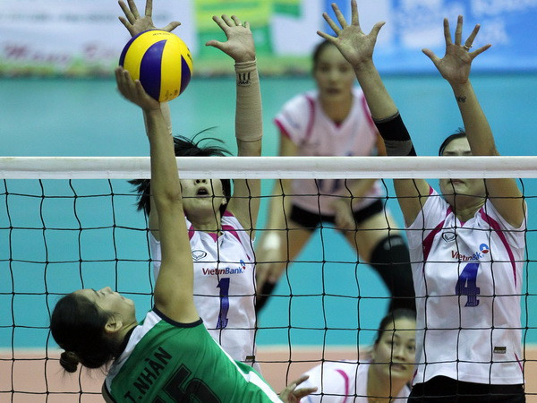 TT Lien Viet Post Bank vô địch bóng chuyền nữ quốc tế ảnh 1