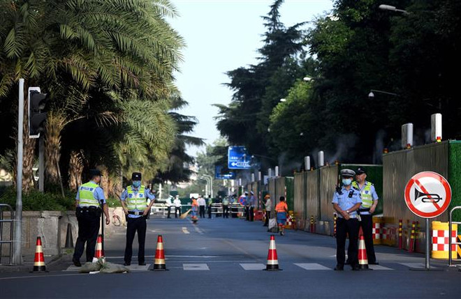 Đóng cửa lãnh sự quán sẽ đẩy quan hệ Mỹ-Trung về đâu? ảnh 1