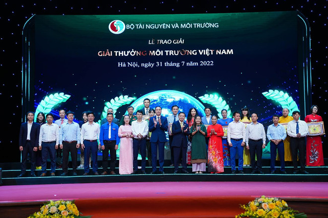 Giải cứu chim trời Cát Bà giành giải báo chí tài nguyên và môi trường ảnh 2