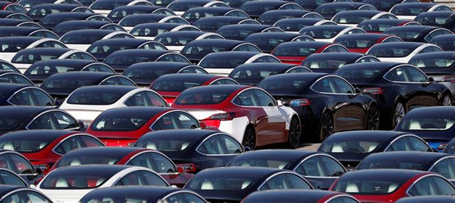 Tesla tiếp tục nâng giá bán ôtô điện do chi phí cung ứng tăng vọt ảnh 1