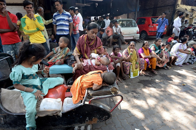 Chùm ảnh vụ cháy lớn trong khu ổ chuột ở thành phố Mumbai ảnh 2