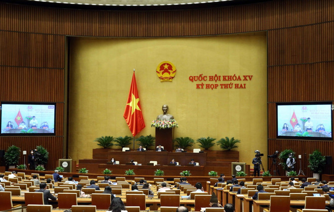 Quang cảnh phiên họp. (Ảnh: Phạm Kiên/TTXVN) Phát huy tính ưu việt của chính sách Bảo hiểm xã hội, Bảo hiểm y tế ảnh 1