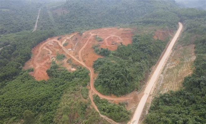 Nhiều sai phạm trong khai thác khoáng sản ở Quảng Ngãi ảnh 1