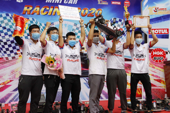 Sôi nổi cuộc đua xe ôtô mô hình tự chế - Mini Car Racing 2020 ảnh 1